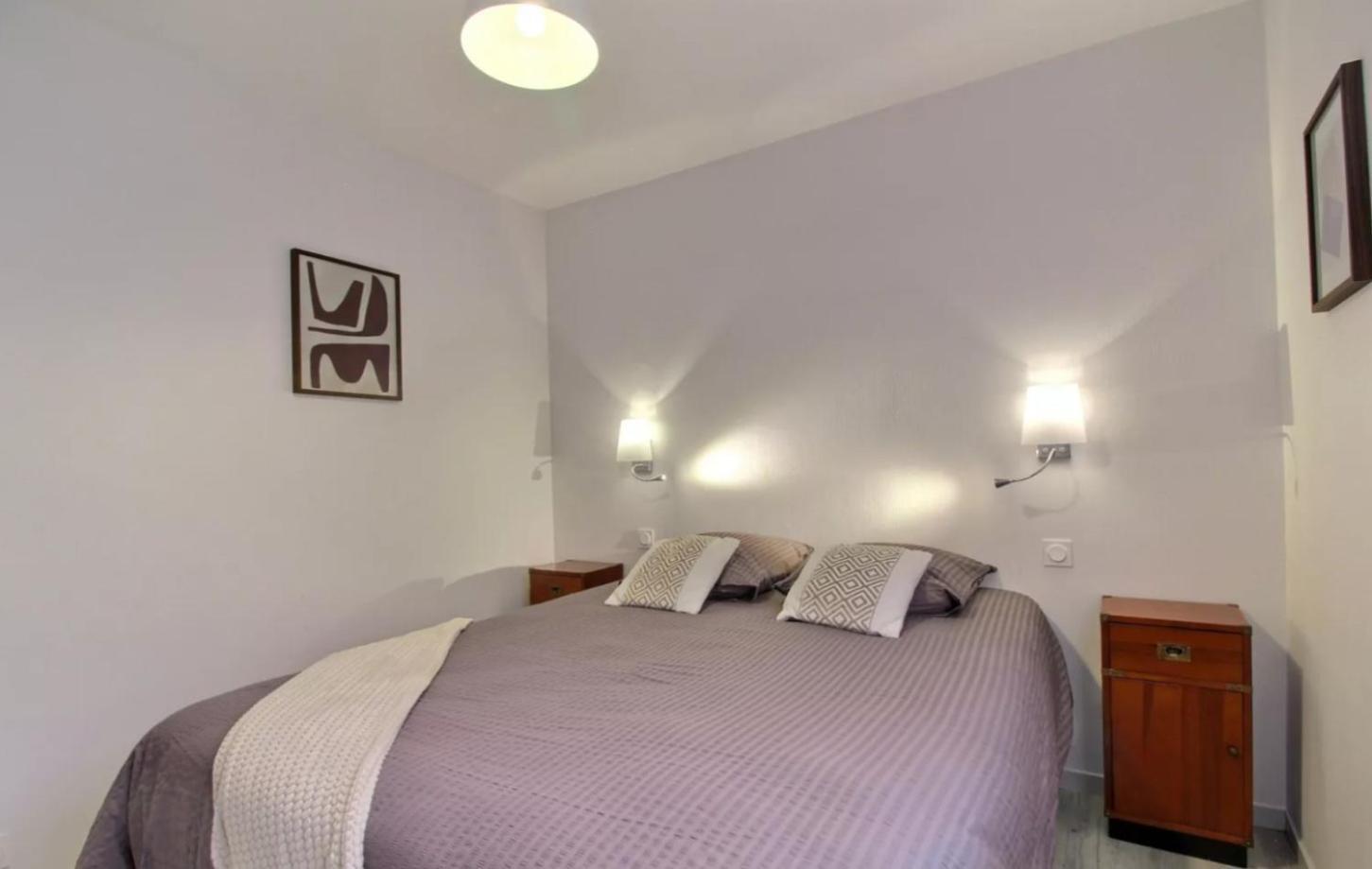 קונקרנו Appartement Hyper Centre Avec Garage Prive מראה חיצוני תמונה