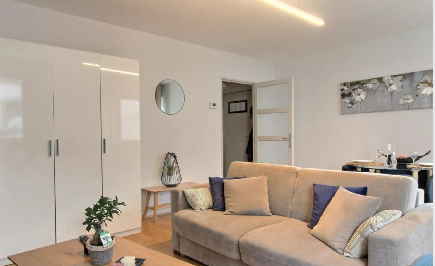 קונקרנו Appartement Hyper Centre Avec Garage Prive מראה חיצוני תמונה