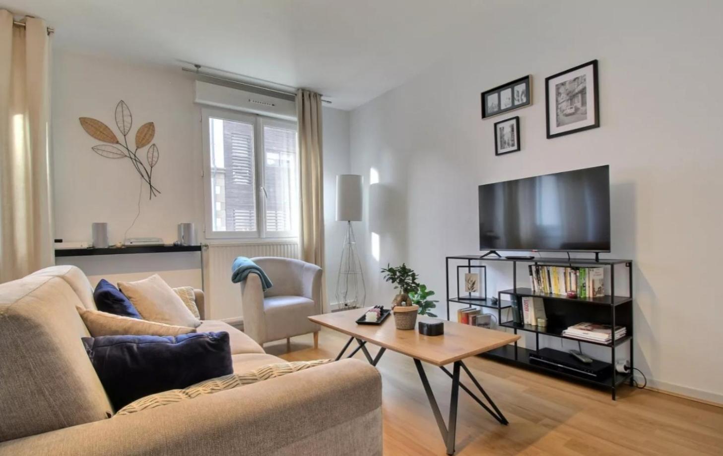 קונקרנו Appartement Hyper Centre Avec Garage Prive מראה חיצוני תמונה