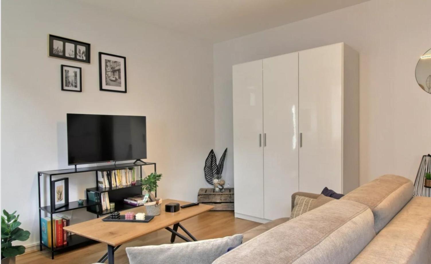 קונקרנו Appartement Hyper Centre Avec Garage Prive מראה חיצוני תמונה